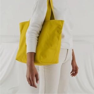 BAGGU Yellow Canvas Tote/Fold Up Bag